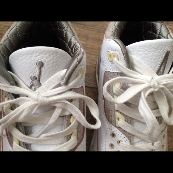 SOLD - Air Jordan 3 A Ma Maniere (Used) Men's Size US8.5 - Picture 3 of 14